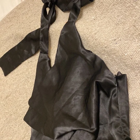 Silky Satin Halter Short Mini Dress - Picture 4 of 8